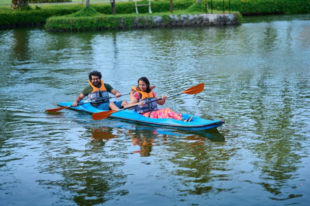 Gokulam Grand Resort & Spa, Kumarakom Exterior foto