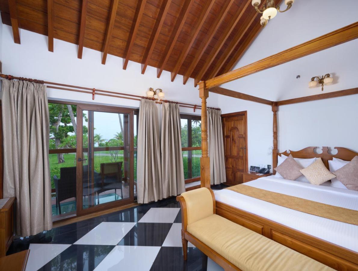 Gokulam Grand Resort & Spa, Kumarakom Exterior foto