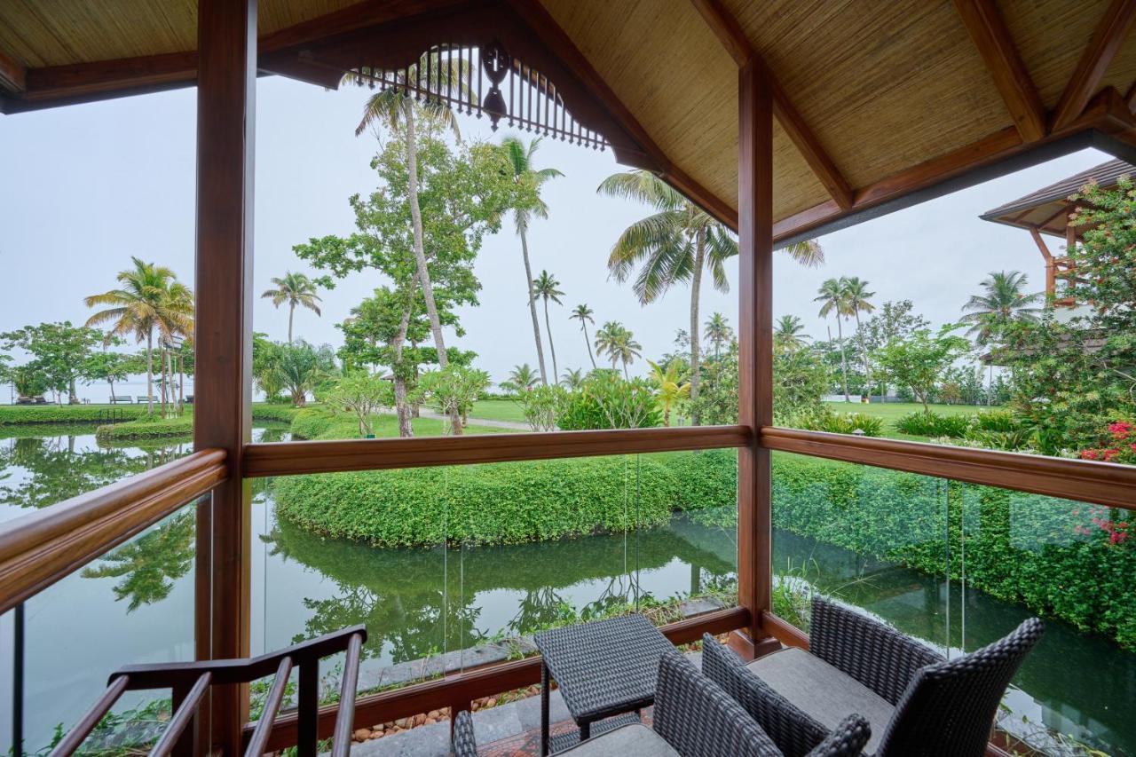 Gokulam Grand Resort & Spa, Kumarakom Exterior foto